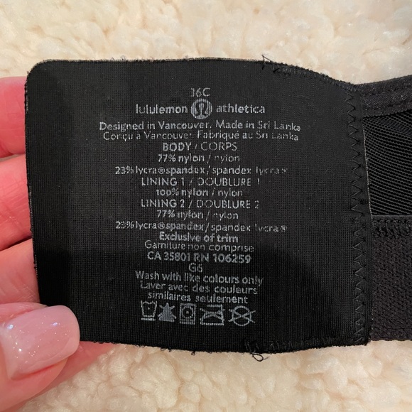SOLD Lululemon Ta Ta Tamer Bra Size 36C Black - Picture 3 of 6